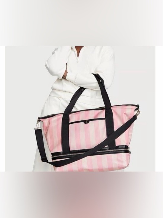 Victoria's Secret Handbags - SOLD OUT ONLINE! NWT VICTORIA'S SECRET Weekender Bag